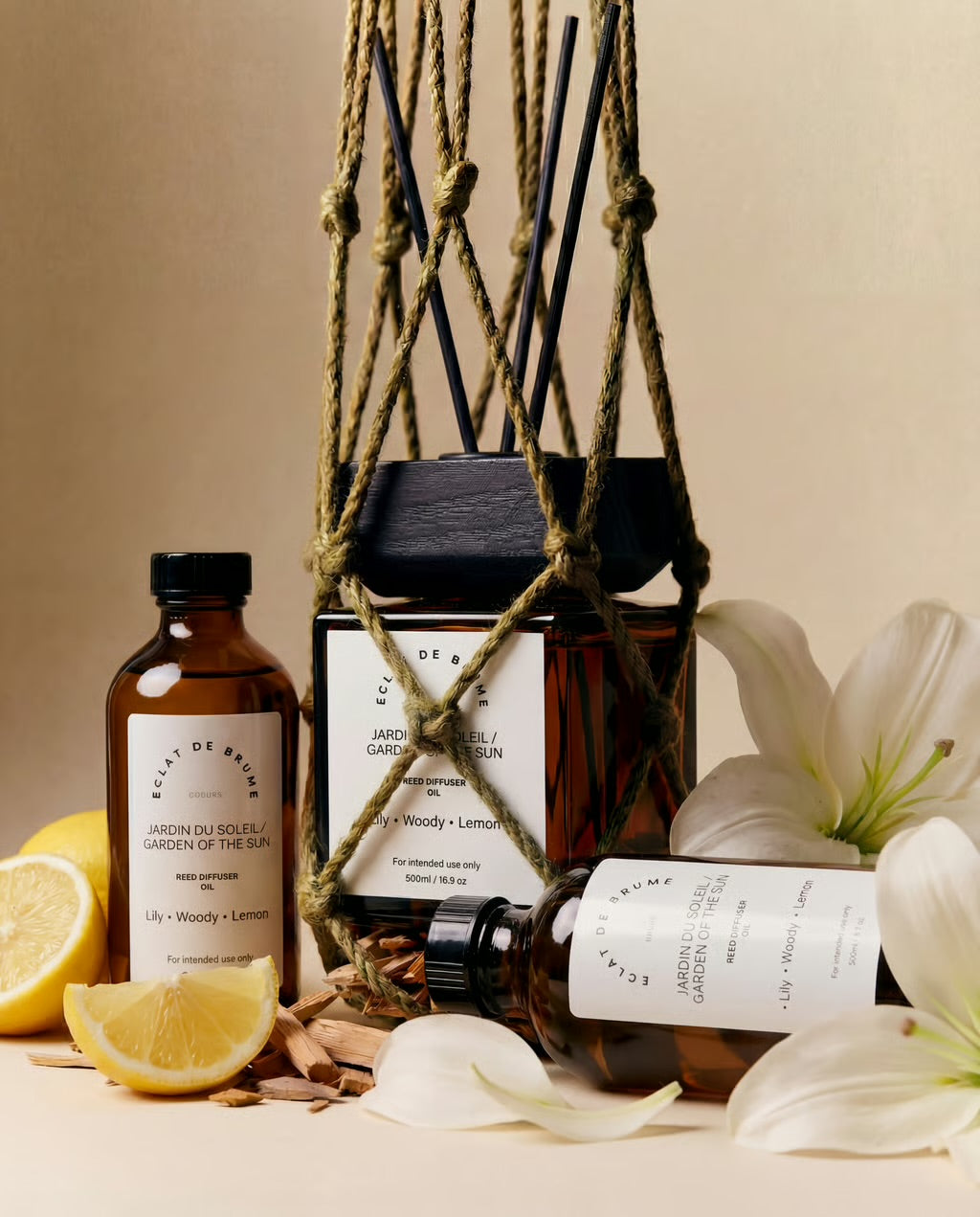 Jadin du Soleil/ Garden of the sun Reed oil - Lemon, Woody, Lily - Inspired by the W Hotel.